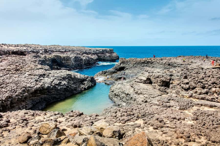 Adults Only Tour of Sal with Lobster Lunch and Salt Lake - Sal in one full, well-paced day