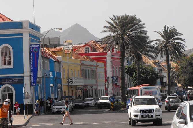 Airport Transfer Cesária Évora Int (VXE) to Mindelo or Vise Versa - The service record: punctuality and personal help