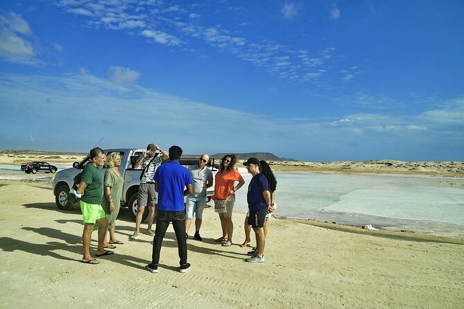 All inclusive full-Day Tour in Sal Island (Lunch and all fees included) - Espargos Shows Everyday Island Life