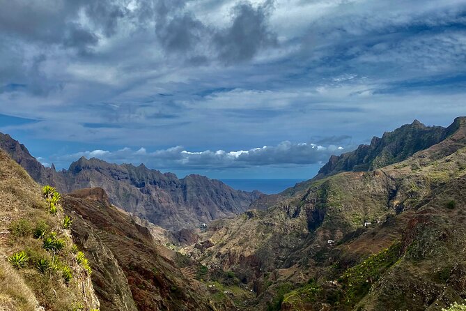 Best of Santo Antão: 3 days hiking tour - Day 3: Volcanic coast, black sand, and Fontainhas