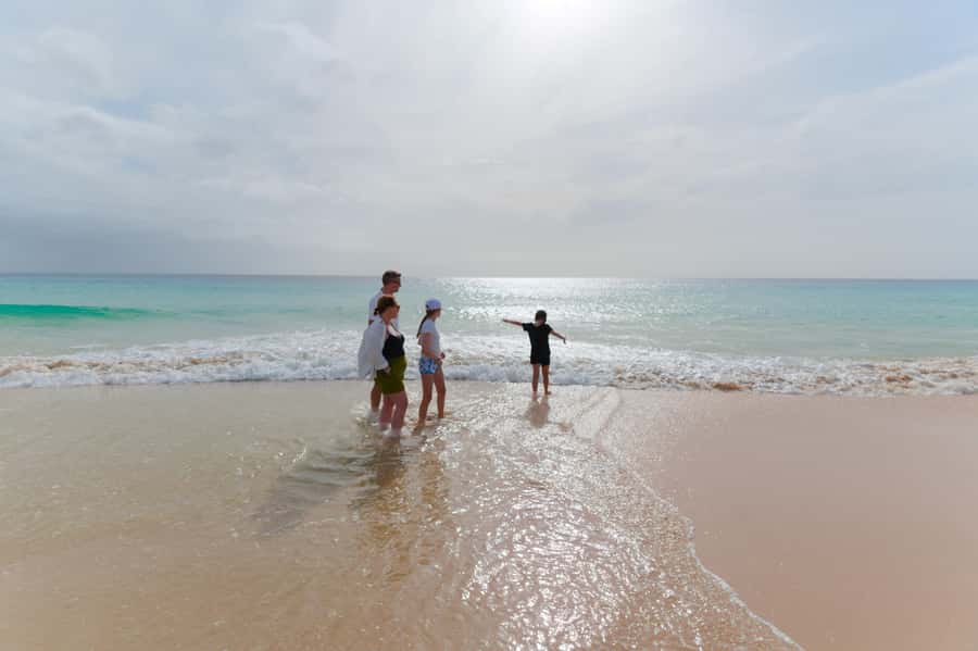 Boa Vista: Beautiful Beaches, Turtles & Djeu Island Snorkel - Turtle Bay and the chance to see loggerheads