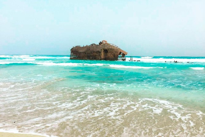 Boa Vista Island: 4-Hour Rabil, Viana Desert & Shipwreck Tour - Rabil pottery and the working side of Boa Vista