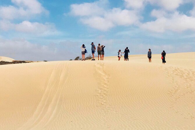 Boa Vista Island: Full-Day Wild Beaches & Viana Desert Experience - Why this is a good first look at Boa Vista