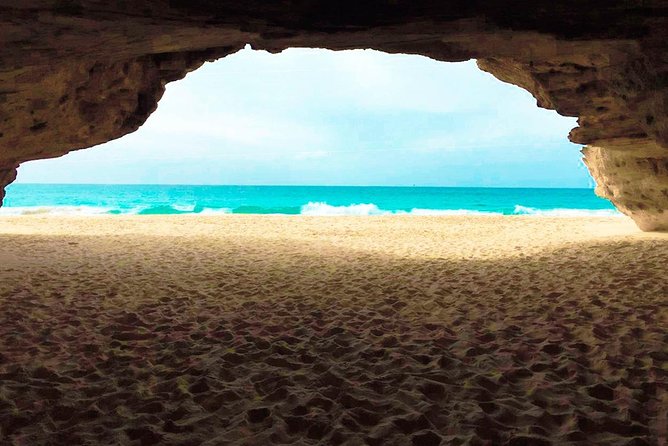 Boa Vista Island: Half-day Tour + Santa Monica Beach by 4x4 - Rabil: a short look at local craft