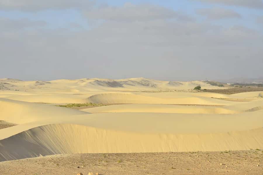 Boa Vista Island: Northwest & Deserto de Viana 4x4 Adventure - Rabil handicrafts bring the island closer