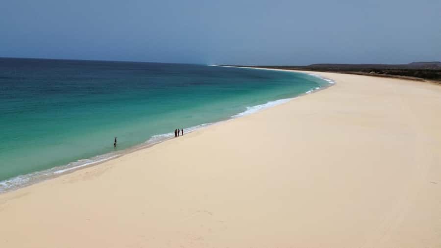 Boavista: 4x4 Island Tour, Santa Monica, Dune, Caves & Lunch - Guides, drivers, and the value of a small group
