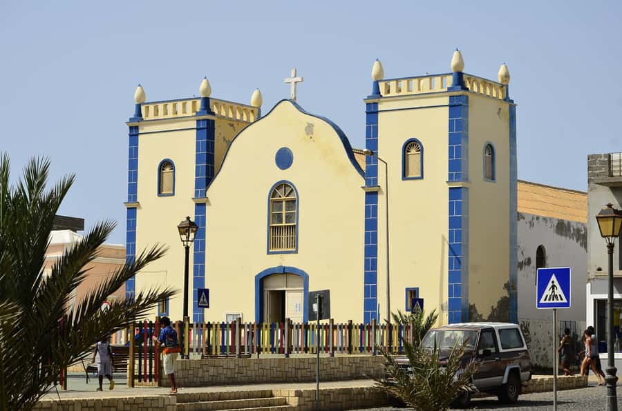 Boavista: Rabil, Shipwreck, City, Snacks & Drinks - 4x4 Tour - Fatima’s Chapel and the limits of a short visit