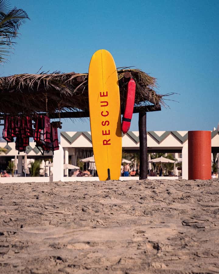Boavista: Santa Monica beach, Varandinha cave, Sand dunes - A short look at Sal Rei’s daily rhythm