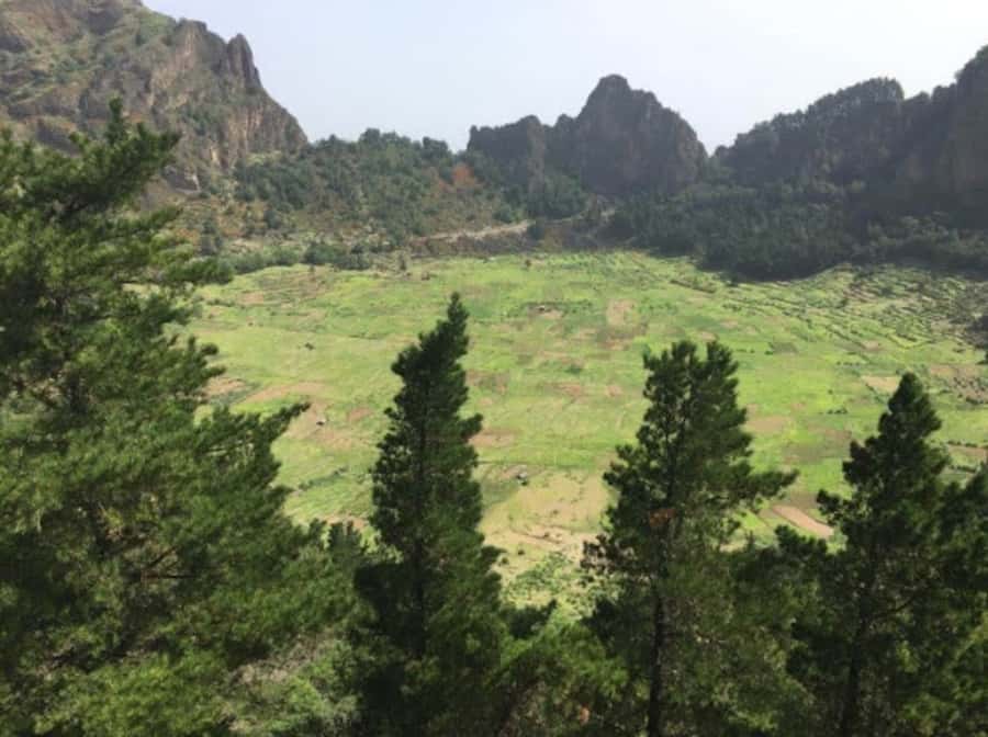 Cova–Paúl Valley Trek: Santo Antão Day Trip by Ferry - Walking down through Paul Valley