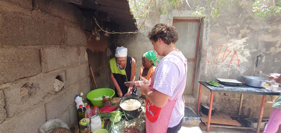 Day with locals people - Key points to know before booking