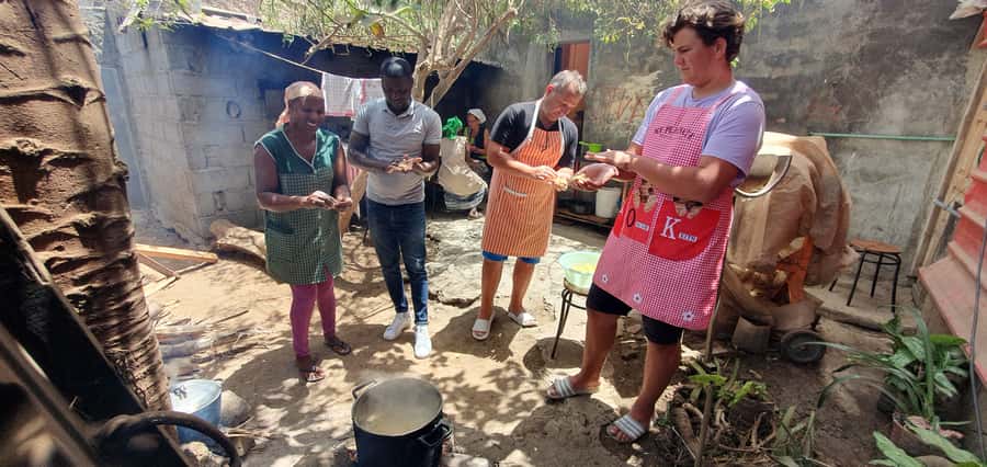 Day with locals people - Learning couscous and traditional Santiago dishes