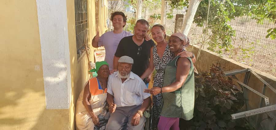 Day with locals people - How long the day feels in practice