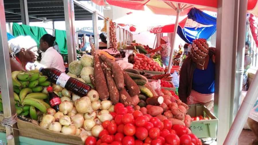Discover Praia from a Local’s Perspective with Lunch - The Catholic Church and Praia’s cultural side