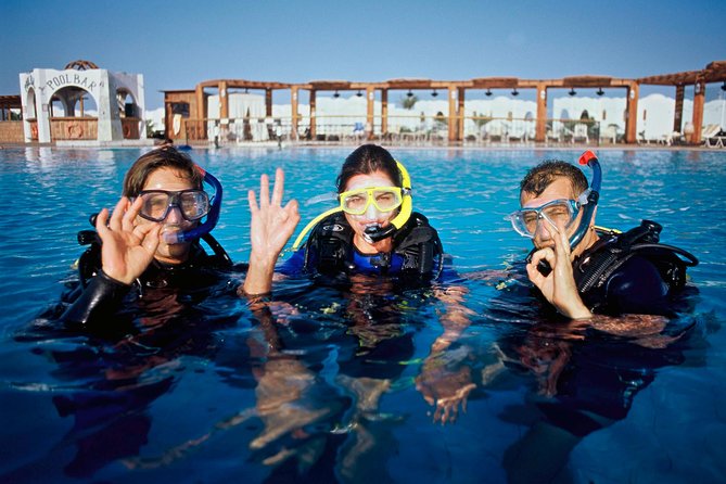 Discover Scuba Diving in Sal - A first underwater lesson in Santa Maria
