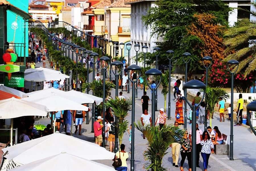 Espargos: Guided Sal Island City Tour - Walking Espargos streets and local shops