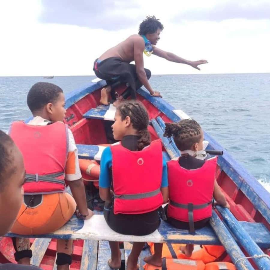 From Mindelo: Snorkel and Swim with Sea Turtles - The short ride from Mindelo to São Pedro Beach