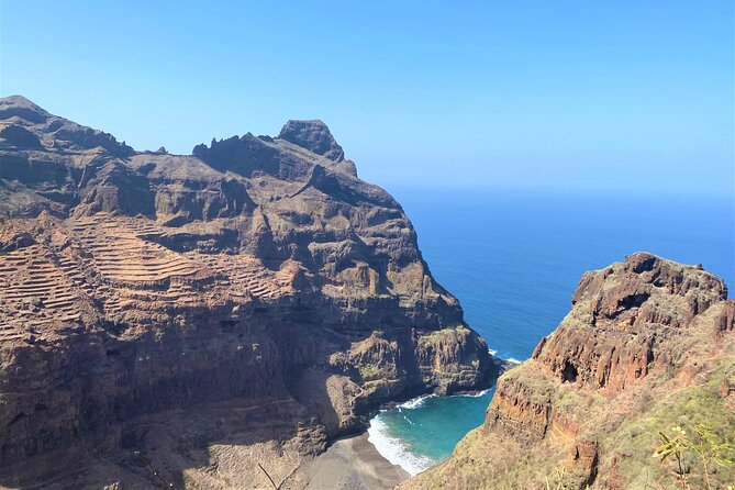 Full-Day Hiking Experience Ponta do Sol - Fontainhas - Cruzinha with Lunch - Why the local guide matters here