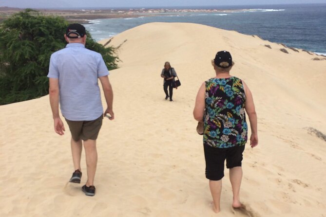 Full Day Island Tour, Highlights of São Vicente - Fortim del Rei gives you the Mindelo orientation