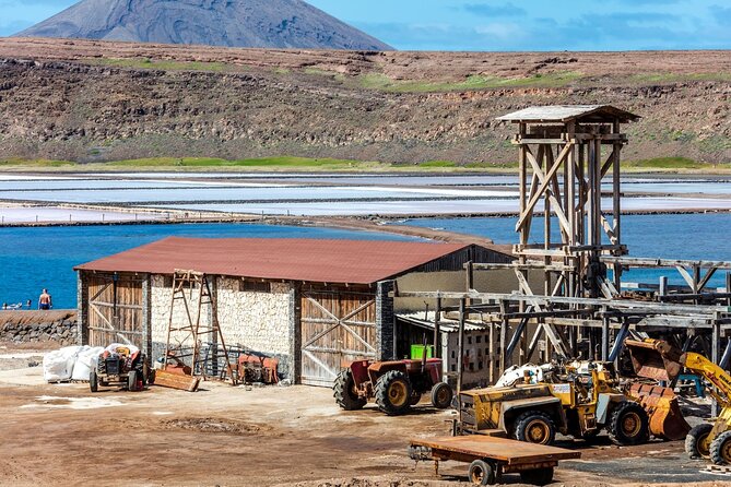 Full Day Postcards of Sal Tour with Kite Beach and Local Lunch - Pedra de Lume turns a volcano into a salt lake