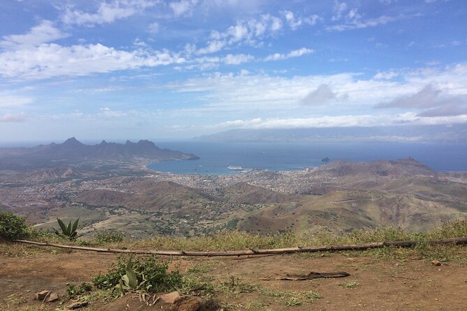 Half Day Island Tour, Sao Vicente, 4h - The climb to Monte Verde at 774 meters