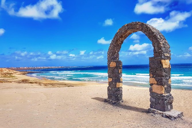 Half Day Island Tour, Sao Vicente, 4h - Salamansa and the island beyond Mindelo