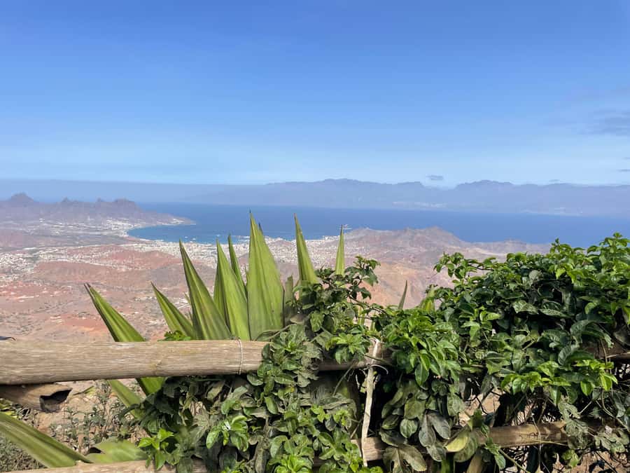 Hike Monte Verde - The lower trail: stones, slopes, and farming life