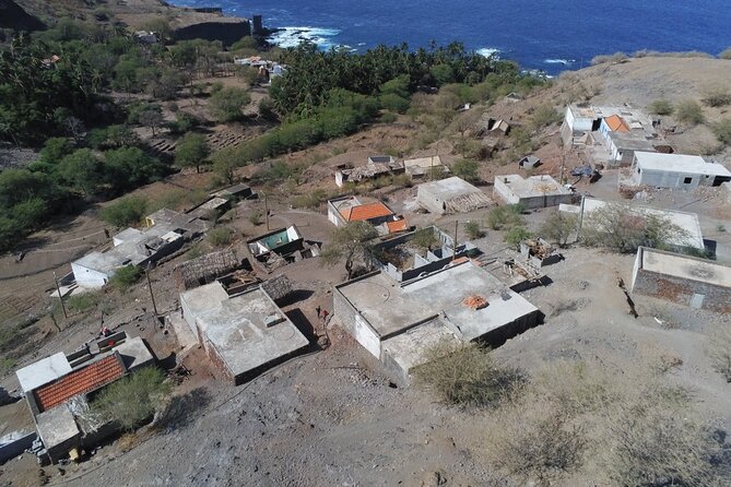 Hiking Águas Belas Cave - What the private format changes