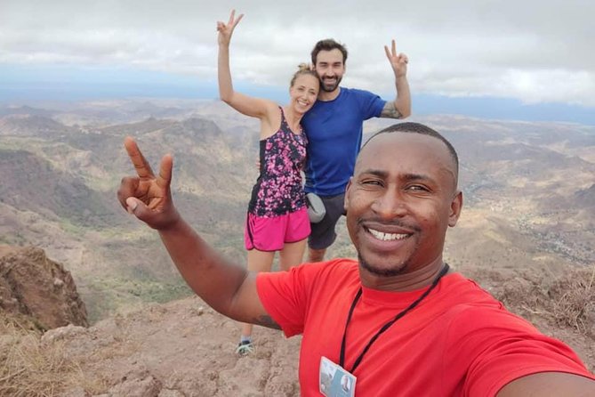 Hiking Pico de Antónia – Summit Adventure & Scenic Views - What you may see from the summit