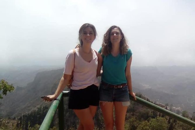 Hiking Serra Malagueta Natural Park - Endemic plants and birds, the park’s real attraction