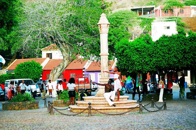 Like Locals: Praia and Cidade Velha Tour + Local Pontxi Tasting - Pontxi tasting and the local flavor of the morning