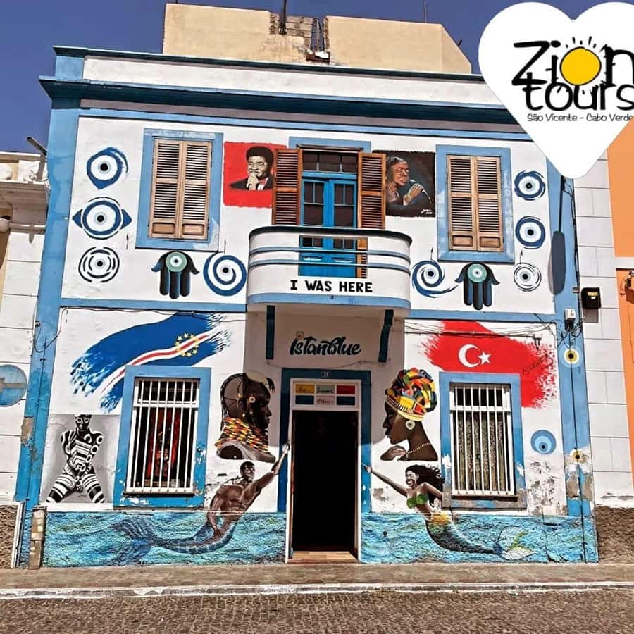 Mindelo City Walking Tour - Markets, crafts, and the pleasure of browsing