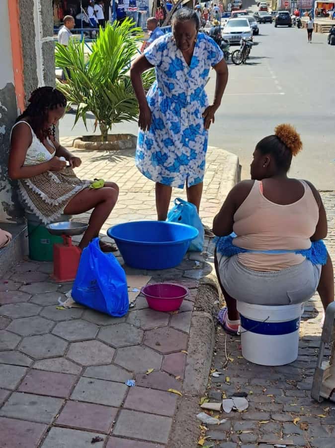 Mindelo City Walking Tour - Meeting in Mindelo and setting the pace