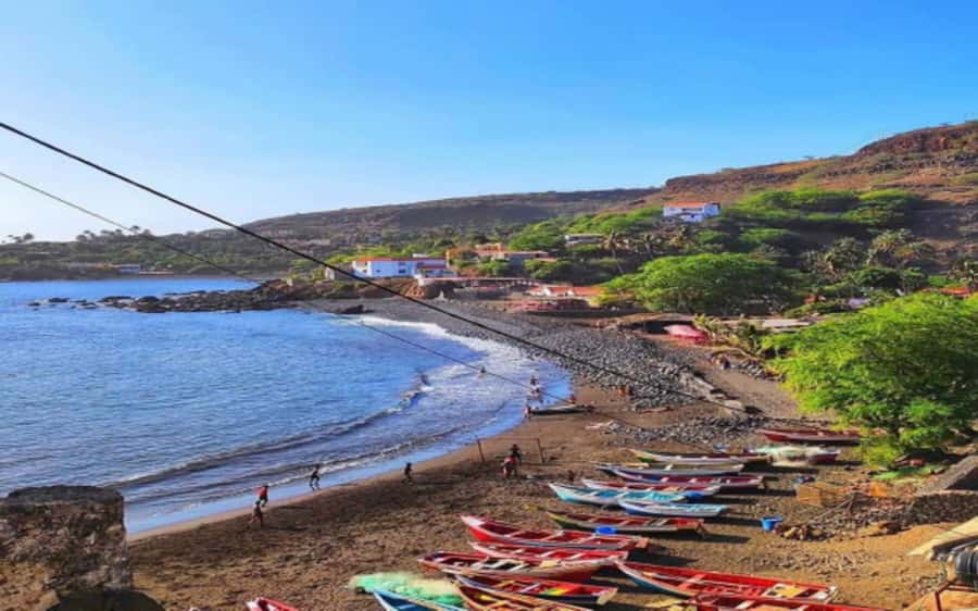 Praia & Cidade Velha: Guided City Tour - Walking Banana Street and the old town