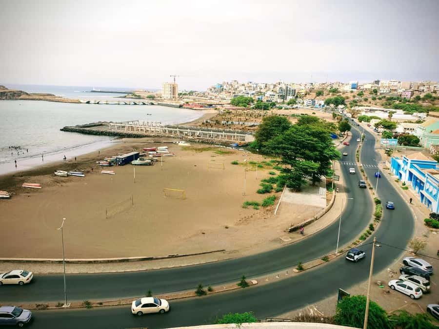 Praia City Tours - Quebra Canela and the sea-facing side of Praia