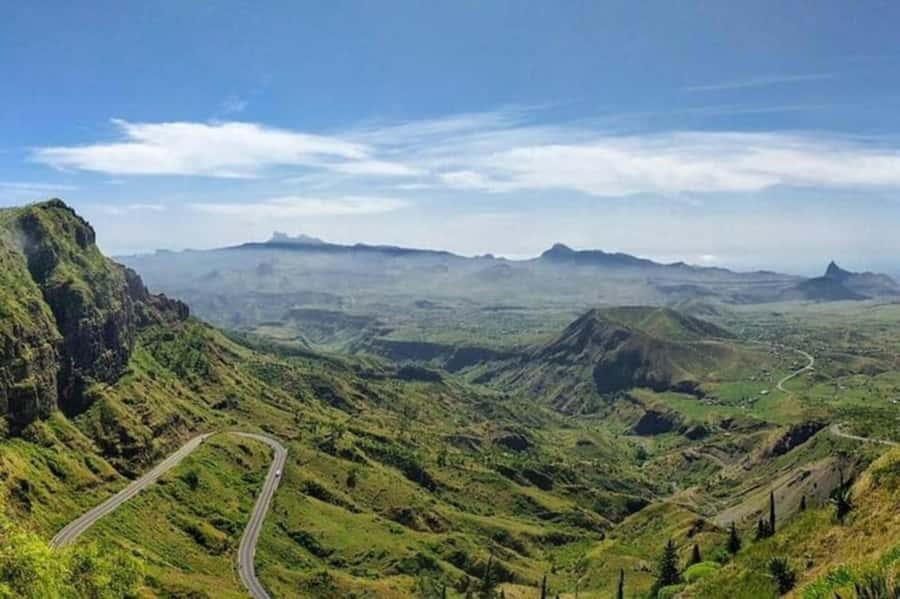 Praia: Day trip by minibus for cruise passengers - The east coast, São Miguel, and Santa Cruz