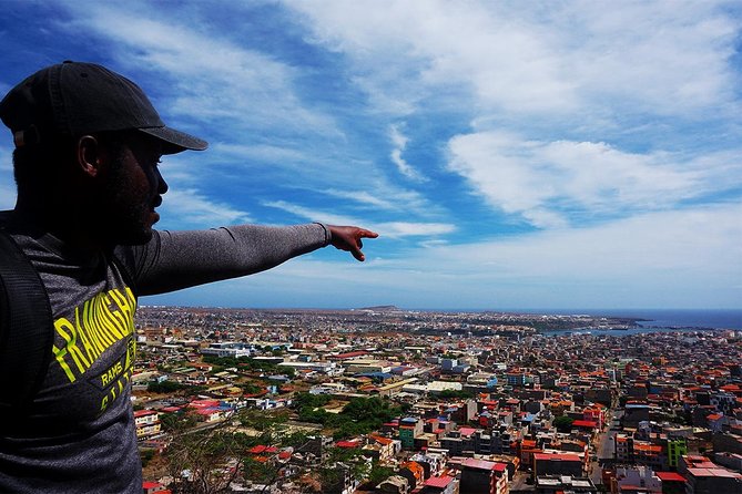 Praia: Guided Historic Walking Tour & Lunch with Locals - Key Details Before You Book