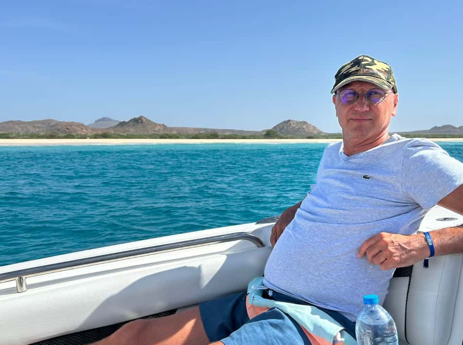 Premium - Private Boat Tour Boa Vista - A closer look at the Wellcraft 222 Fisherman Jenny