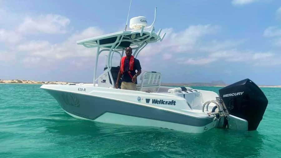 Premium - Private Boat Tour Boa Vista - Meeting in Sal Rei and getting to the boat