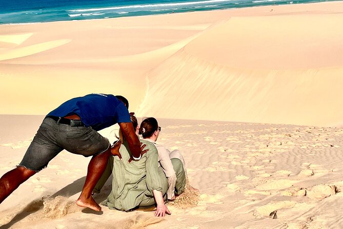 Private 4WD Tour Sun and Fun in Boa Vista - Praia da Varandinha and its sea caves