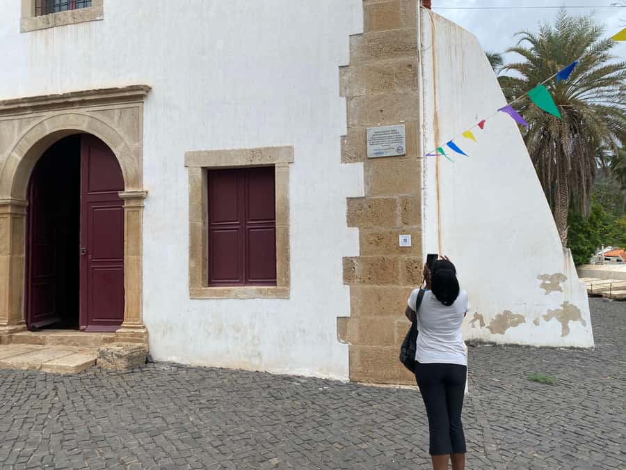 Private Tour Cidade Velha/Discover OLD CITY - Entering the old streets of Ribeira Grande