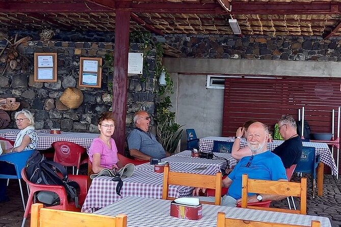 S.Vicente: Tour of the city center and rural villages - Salamansa, a fishing village with time on the sand