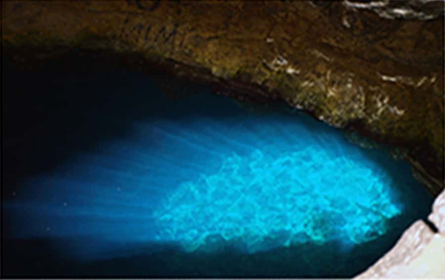 Sal: All-Inclusive Salt Lake, Blue Eye and Shark Bay Tour - Pedra de Lume: floating in the salt lake