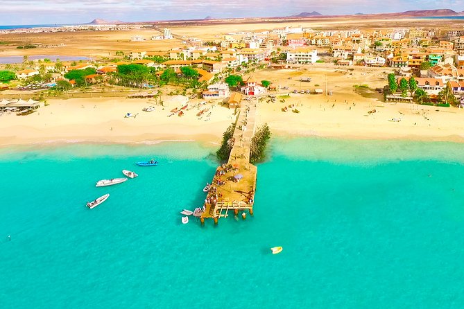 Sal Island: Full-day Private Experience with Local Guide - Santa Maria and Kite Beach: Sal’s tourist center
