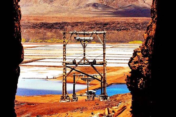 Sal island: Salt Lake Tour, Shark bay & Pedra de Lume Village - Pickup in Santa Maria and the afternoon schedule