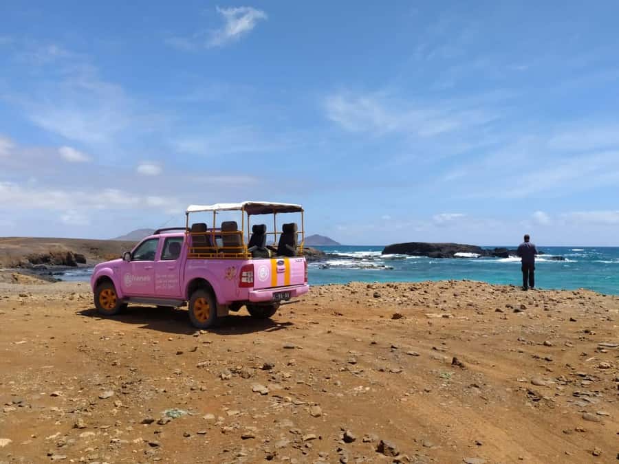 Sal: Island tour with offroad touch and creative pictures - Buracona and the natural swimming pools