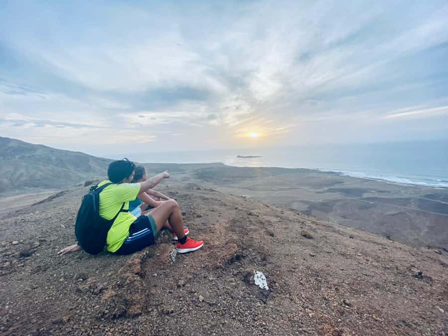 Santa Maria: Guided Coastal Hike & Monte Leão Sunset - Sunset From Monte Leão