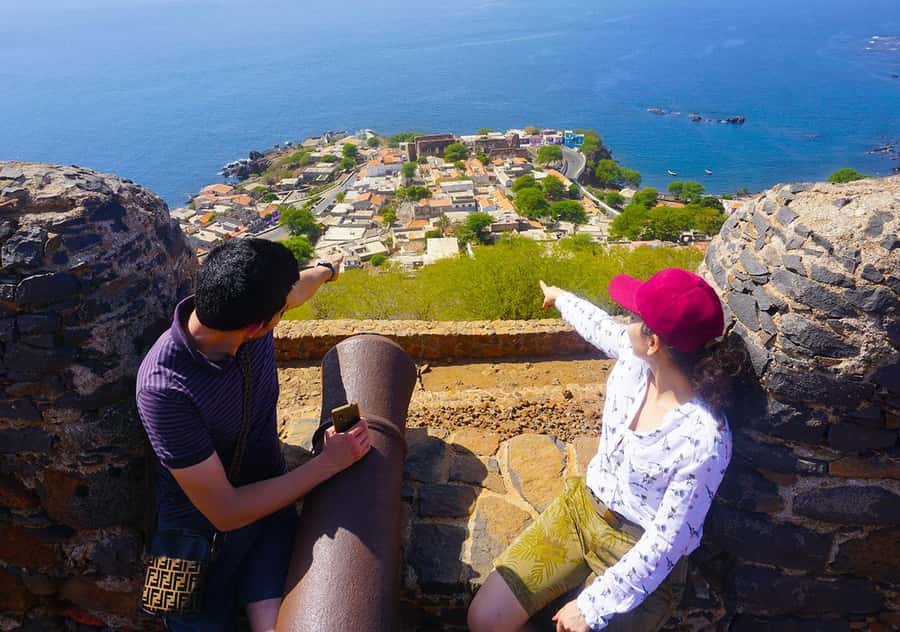 Santiago Island: Highlights of Cidade Velha with Local Guide - Pelourinho and the difficult history of slavery