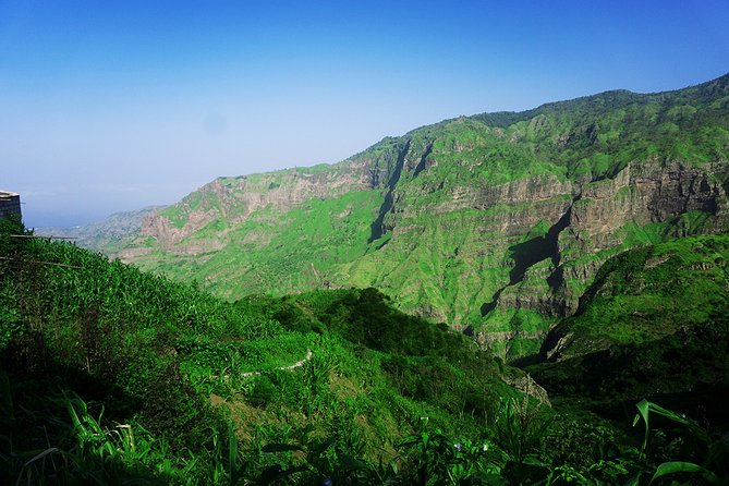 Santiago Island: Trek from Serra Malagueta to Rabelados Community - Key points at a glance