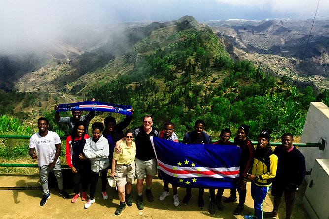 Santiago Island: Trek from Serra Malagueta to Rabelados Community - Fitness, clothing, and route difficulty