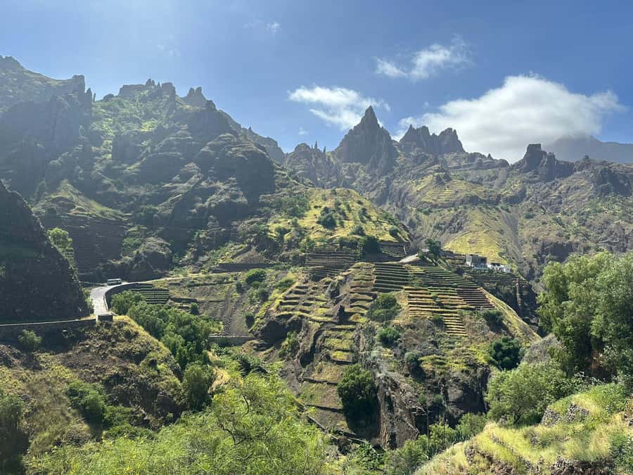 Santo Antão: 2-Day Guided Hiking Tour - Guides, transport, and the practical side